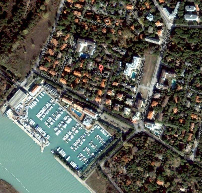 Lignano Riviera Villa Economica Lignano Sabbiadoro Exteriér fotografie